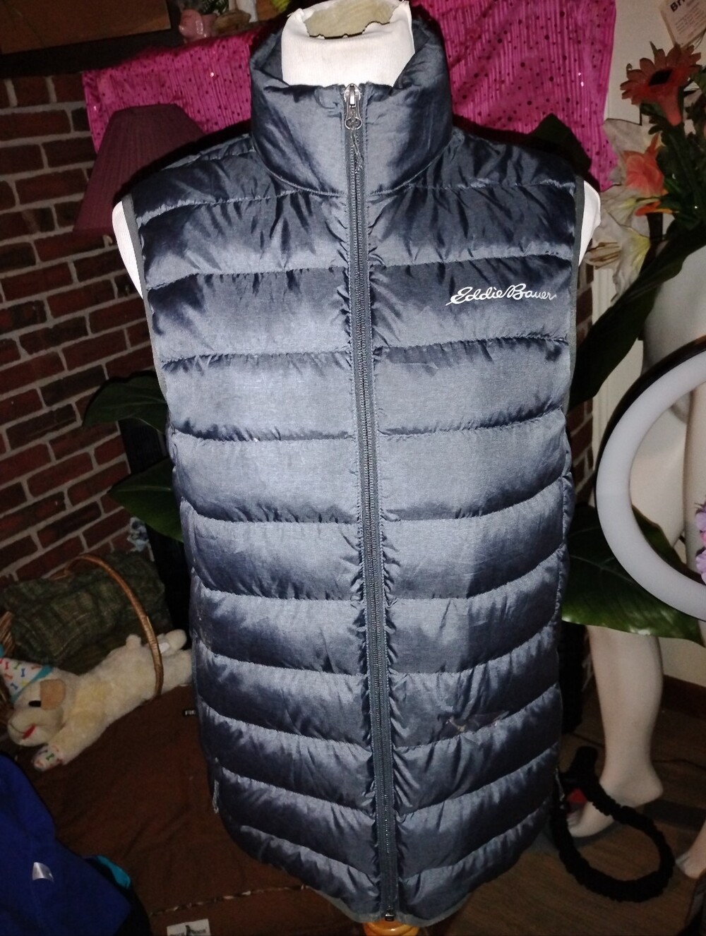 Eddie Bauer EB650 Down Puffer Vest – Dark Charcoal Gray (Women's Size Small)